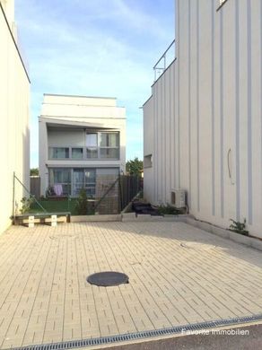 Lüks ev Leopoldsdorf, Politischer Bezirk Bruck an der Leitha