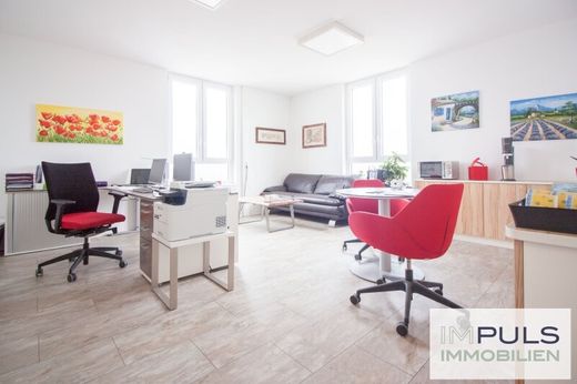 Büro in Tattendorf, Politischer Bezirk Baden