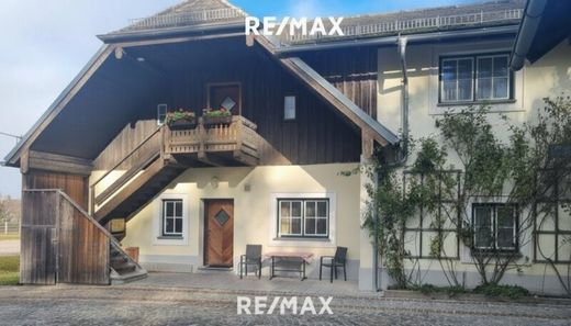 Luxury home in Steinbach am Attersee, Politischer Bezirk Vöcklabruck