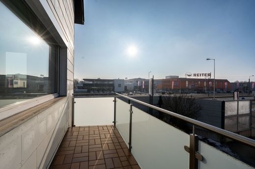 Office in Leonding, Politischer Bezirk Linz-Land