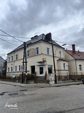 Casa de luxo - Baden, Politischer Bezirk Baden