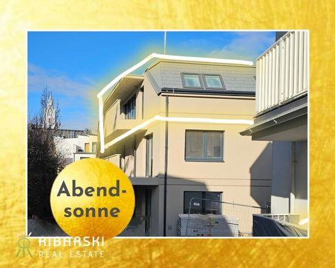 Piso / Apartamento en Bad Vöslau, Politischer Bezirk Baden