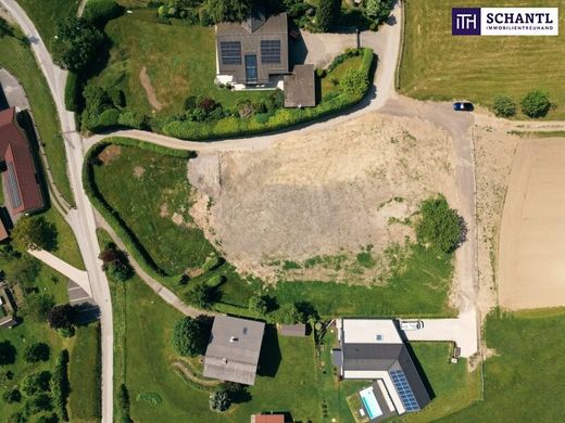 Terreno a Zienitzen, Politischer Bezirk Sankt Veit an der Glan