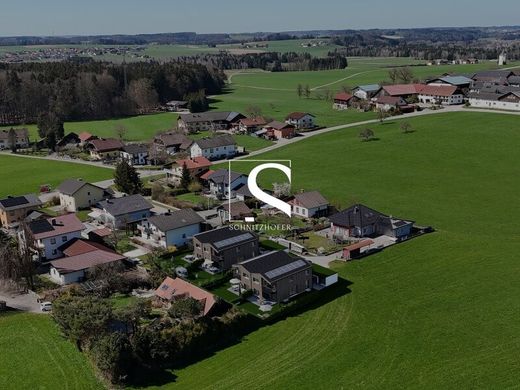 Luxury home in Lamprechtshausen, Politischer Bezirk Salzburg-Umgebung