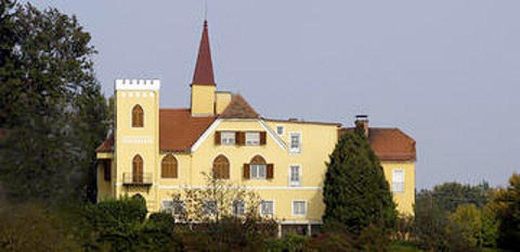 Kasteel in Sankt Marein bei Graz, Politischer Bezirk Graz-Umgebung
