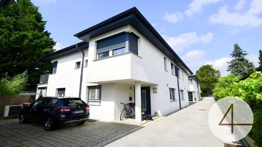 Casa di lusso a Strasshof an der Nordbahn, Politischer Bezirk Gänserndorf