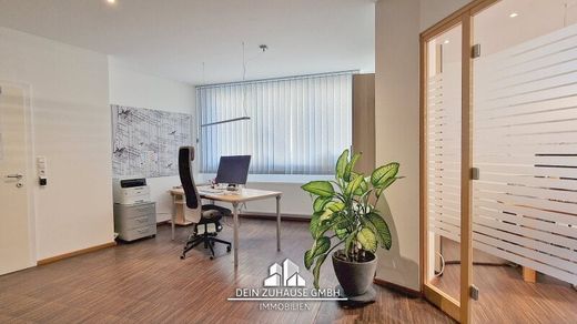 Büro in Schwanenstadt, Politischer Bezirk Vöcklabruck