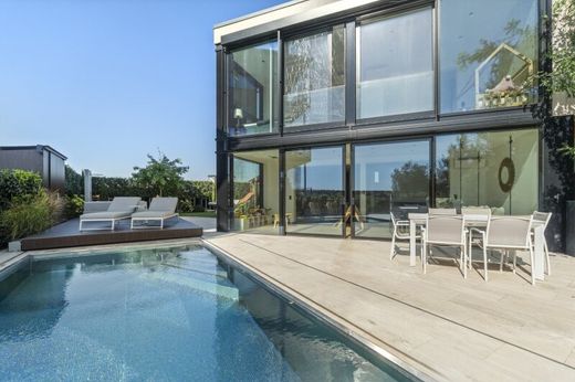 Элитный дом, Кальсдорф (Грац), Politischer Bezirk Graz-Umgebung