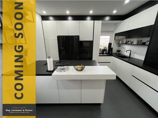 Luxury home in Vöcklabruck, Politischer Bezirk Vöcklabruck