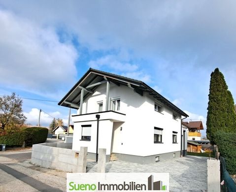 Maison de luxe à Pucking, Politischer Bezirk Linz-Land
