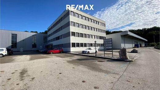 Escritório - Laakirchen, Politischer Bezirk Gmunden