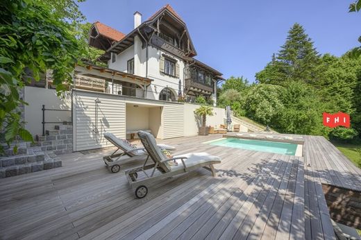 Villa in Tullnerbach-Lawies, Politischer Bezirk Sankt Pölten