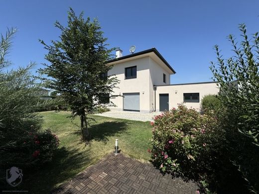 Luxus-Haus in Pixendorf, Politischer Bezirk Tulln