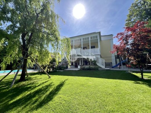 Villa in Bad Vöslau, Politischer Bezirk Baden