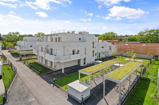 Maria Enzersdorf, Politischer Bezirk Mödlingのアパートメント