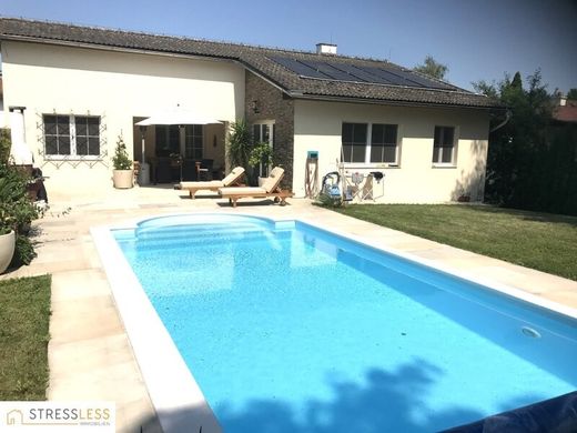 Luxury home in Korneuburg, Politischer Bezirk Korneuburg