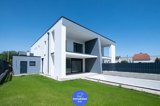 Luxury home in Leonding, Politischer Bezirk Linz-Land