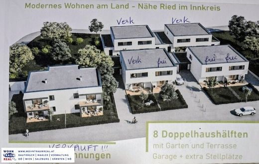 Lüks ev Geiersberg, Politischer Bezirk Ried im Innkreis