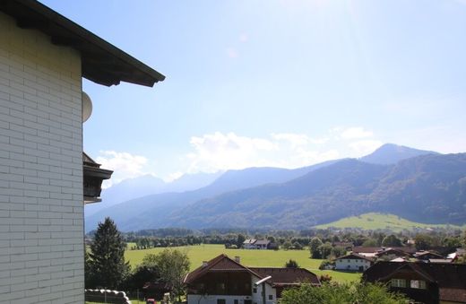 Maison de luxe à Vigaun, Politischer Bezirk Hallein