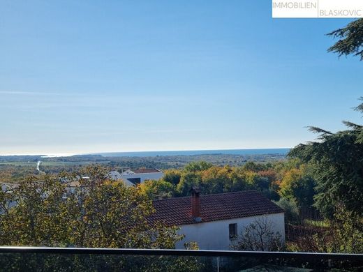 Tar, Tar-Vabriga-Torre Abregaのアパートメント