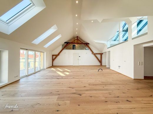 Piso / Apartamento en Baden, Politischer Bezirk Baden