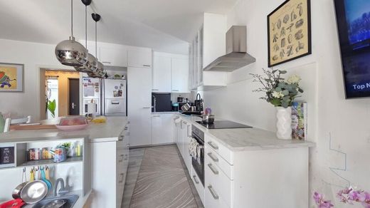 Luxury home in Gänserndorf, Politischer Bezirk Gänserndorf