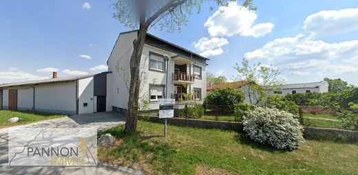 Casa di lusso a Gols, Politischer Bezirk Neusiedl am See