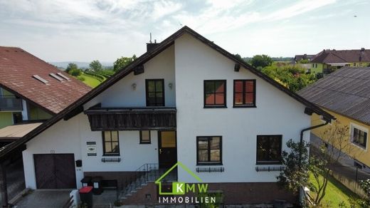 Luxus-Haus in Stratzing, Politischer Bezirk Krems