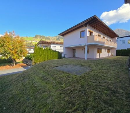 Luxe woning in Oberberg, Politischer Bezirk Innsbruck Land