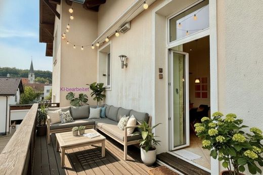 Piso / Apartamento en Pressbaum, Politischer Bezirk Sankt Pölten