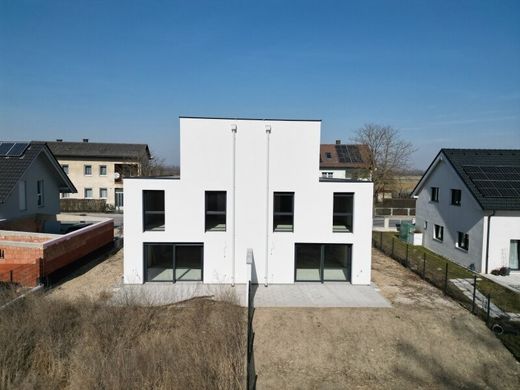 Luxus-Haus in Neuaigen, Politischer Bezirk Tulln