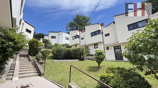 Luxury home in Purkersdorf, Politischer Bezirk Sankt Pölten