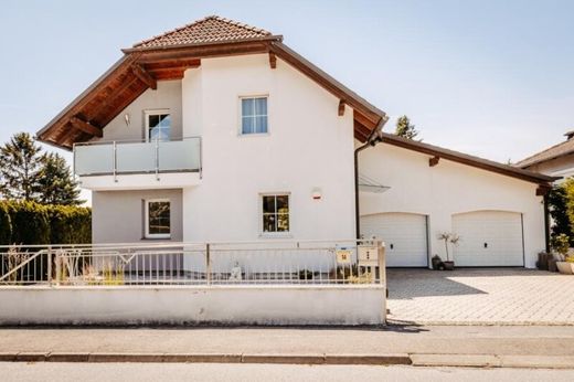 Luxus-Haus in Bad Pirawarth, Politischer Bezirk Gänserndorf