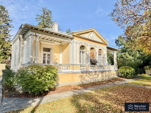 Вилла, Weidling, Politischer Bezirk Tulln