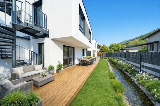 Luxury home in Kaltenleutgeben, Politischer Bezirk Mödling