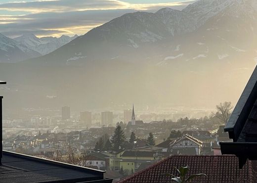 Участок, Thaur, Politischer Bezirk Innsbruck Land