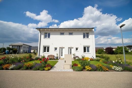 Maison de luxe à Seyring, Politischer Bezirk Korneuburg