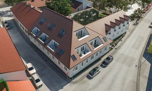 Piso / Apartamento en Traiskirchen, Politischer Bezirk Baden