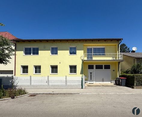 호화 저택 / Tulln, Politischer Bezirk Tulln