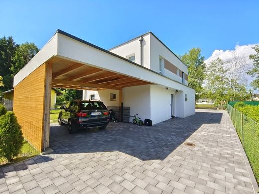 Luxury home in Premstätten bei Vasoldsberg, Politischer Bezirk Graz-Umgebung