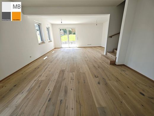 منزل ﻓﻲ Sulz im Wienerwald, Politischer Bezirk Mödling