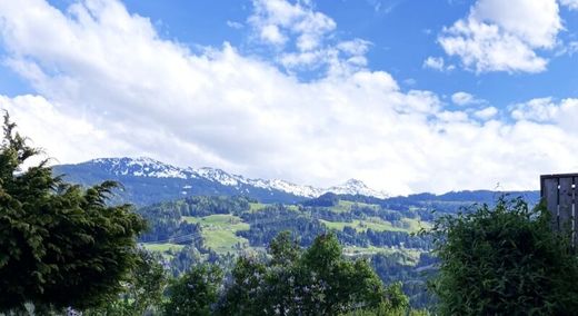 Apartment in Mils bei Solbad Hall, Politischer Bezirk Innsbruck Land