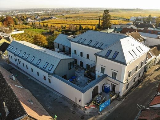 Luxe woning in Gumpoldskirchen, Politischer Bezirk Mödling