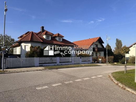 Maison de luxe à Nickelsdorf, Politischer Bezirk Neusiedl am See