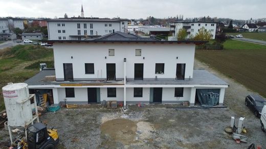 Luxe woning in Sankt Florian am Inn, Politischer Bezirk Schärding