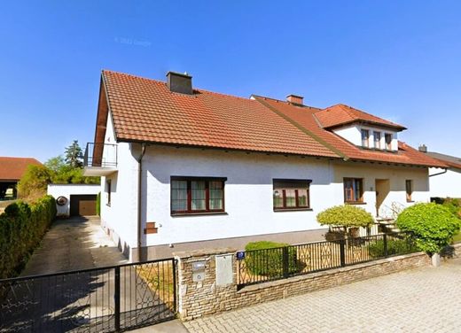 Teren w Pellendorf, Politischer Bezirk Bruck an der Leitha