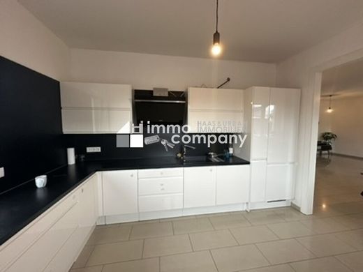 Casa di lusso a Gänserndorf, Politischer Bezirk Gänserndorf