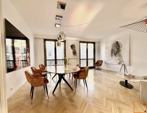 ﺷﻘﺔ ﻓﻲ فيينا, Wien Stadt