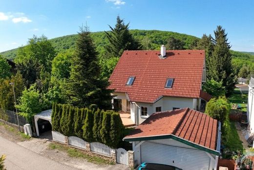 Luxury home in Wolfsgraben, Politischer Bezirk Sankt Pölten