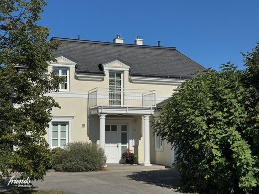 Villa in Oberwaltersdorf, Politischer Bezirk Baden